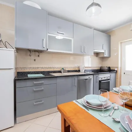 Caparica By Host-point